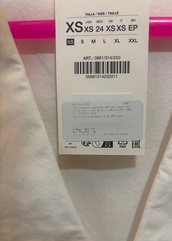 Zara bebe yaka elbise - Görsel 3