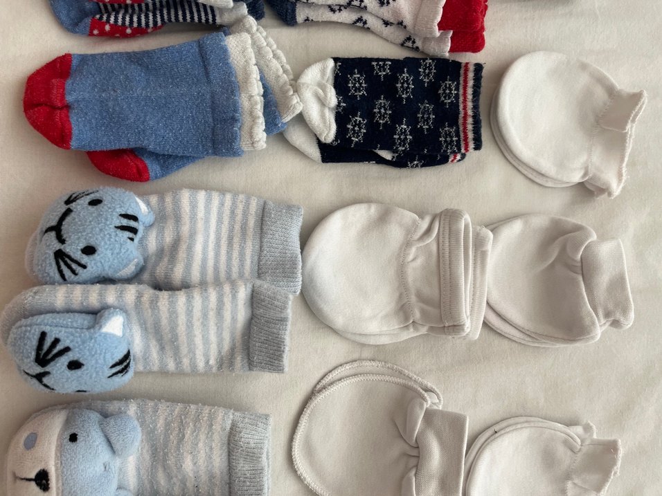 Gri Bebek Eldiven sapka corap - Görsel 2