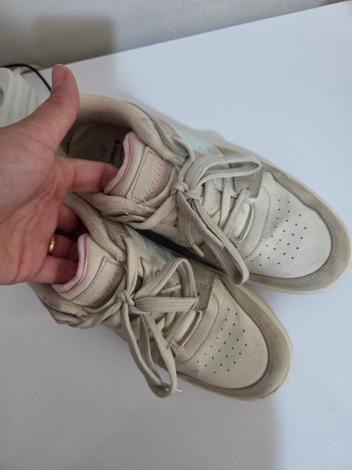 Bej Bağcıklı Kadın Spor Ayakkabı - Görsel 5