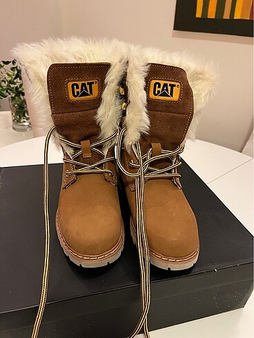 Caterpillar utah fur Sundance nubuk kadın bot