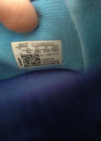 Adidas orjinal 38.5 no halı saha 