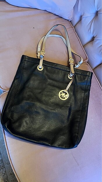 Michael Kors Michael kors jet set saffiano omuz çanta