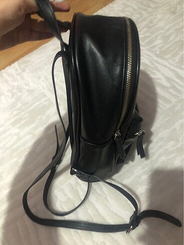 Bershka siyah sırt çantası - Görsel 5