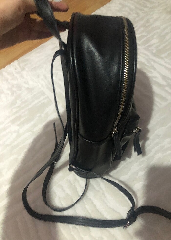 Bershka siyah sırt çantası - Görsel 5