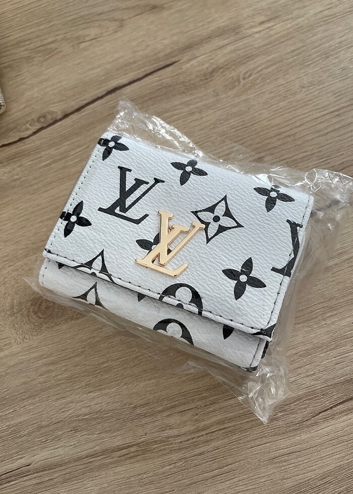 beyaz cüzdan - Görsel 3