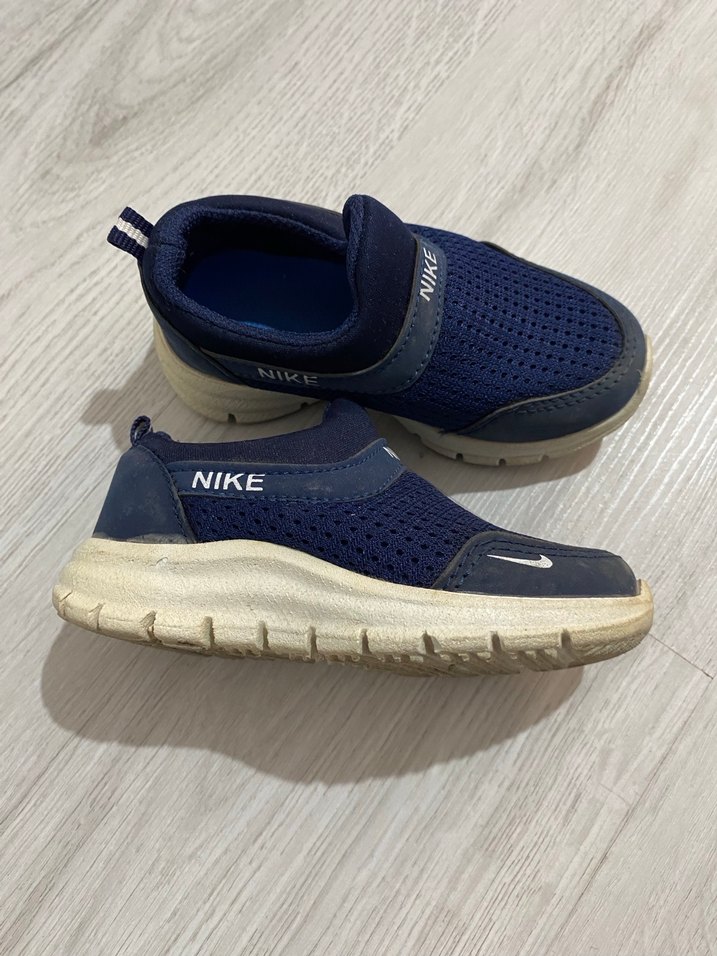 Nike Erkek Çocuk Lacivert Spor Ayakkabı - Görsel 3