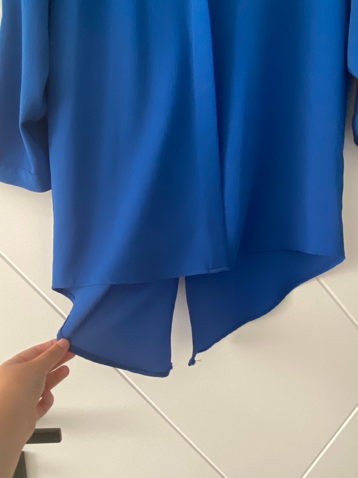 Mavi Düğmeli Kadın Gömlek - Görsel 3