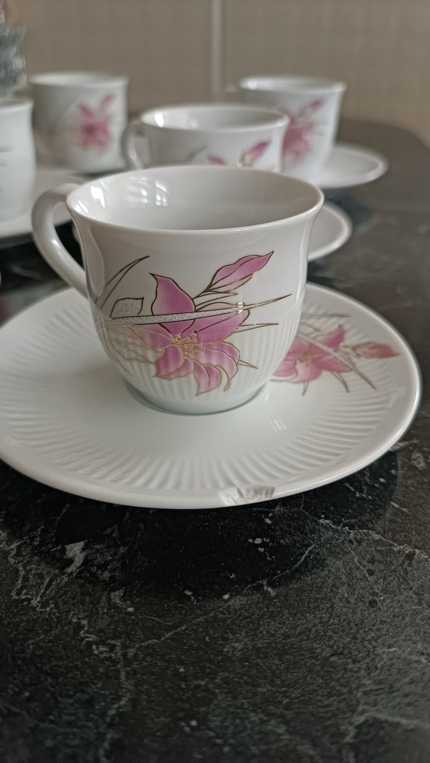 Vintage Çiçek Desenli Porselen Fincan - Görsel 5