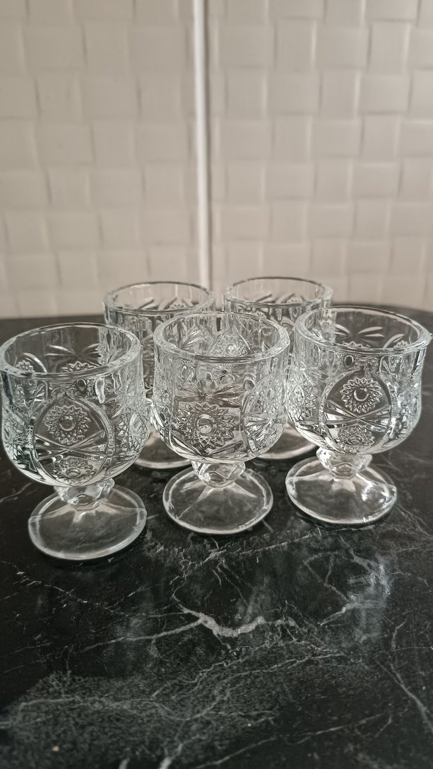 Ayaklı Dekoratif Cam Bardak Seti - Görsel 2