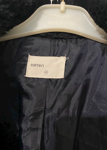 Kürk Detaylı Kareli Kadın Kısa Kaban - Görsel 3