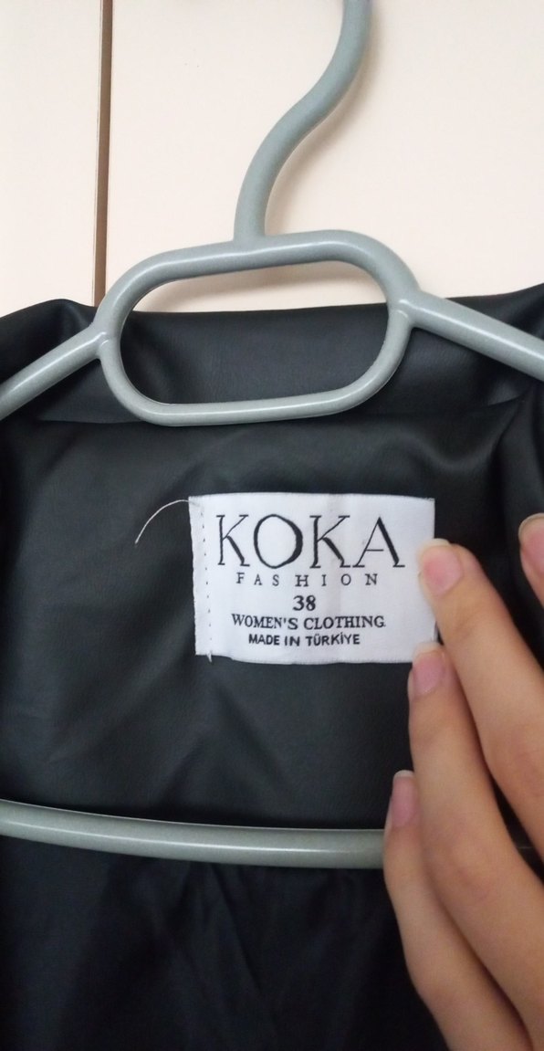 Siyah Deri Uzun Kadın Goth Kaban - Görsel 2