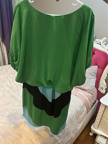 Yeşil elbise - Görsel 4