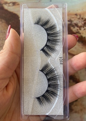 Doğal Görünümlü Takma Kirpik - Görsel 2