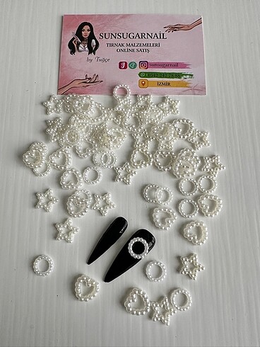 Tırnak charms