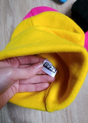 Kadın Renkli Örgü Bere Çeşitleri - Görsel 9