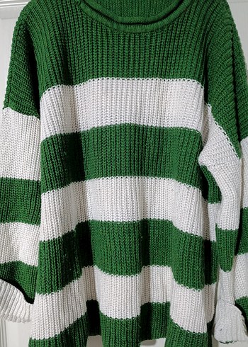 Yeşil Beyaz Çizgili Örgü Kadın Kazak - Görsel 2