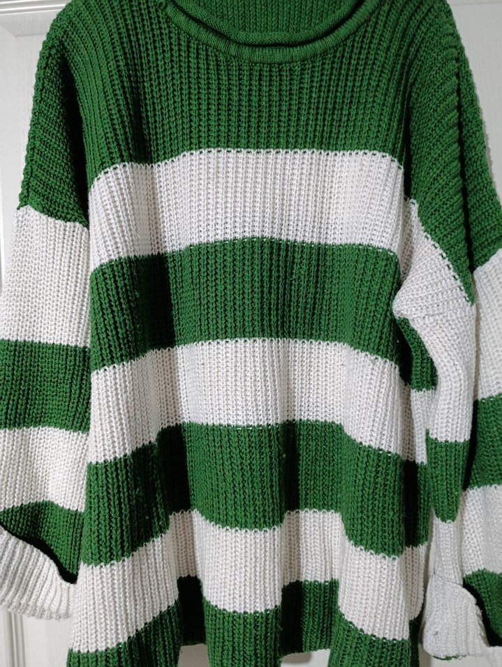 Yeşil Beyaz Çizgili Örgü Kadın Kazak - Görsel 2