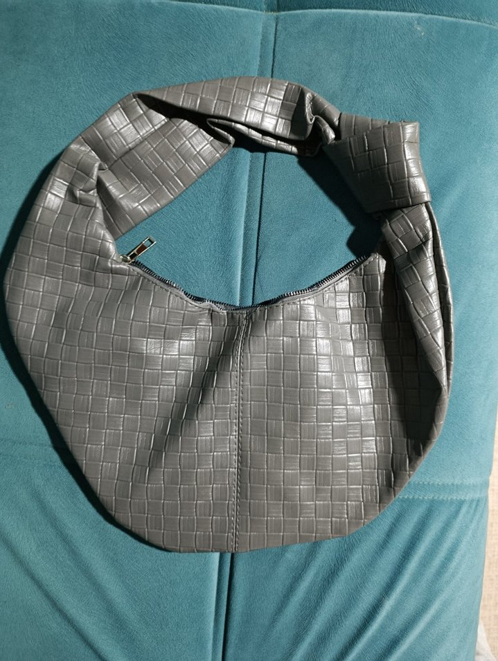 Gri Büyük Kadın Çanta - Görsel 2