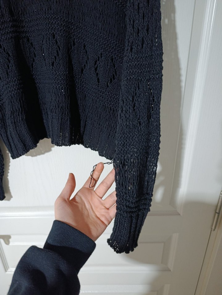 Siyah Örgü Kazak - Görsel 3