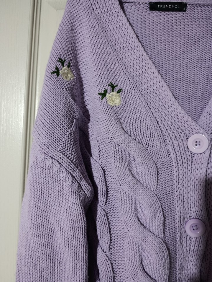 Lila Çiçek Desenli Hırka - Görsel 3