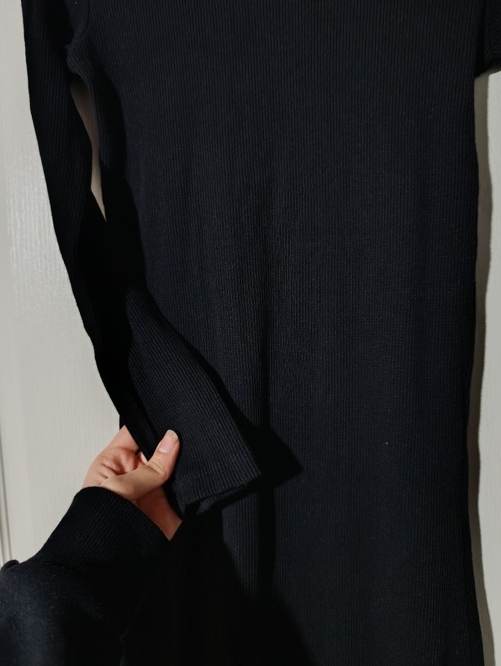 Yırtmaçlı Triko Elbise - Görsel 3