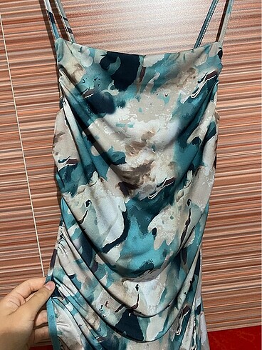 Zara DRAPE DETAYLI ASKILI ELBİSE
