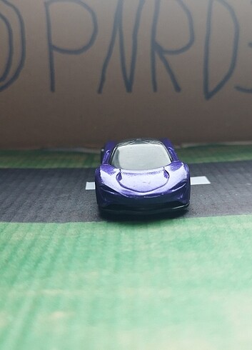 Hotwheels/McLaren Speed tail