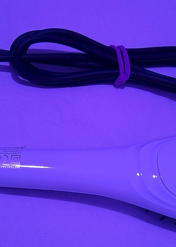 Beyaz Saç Düzleştirici - Görsel 2