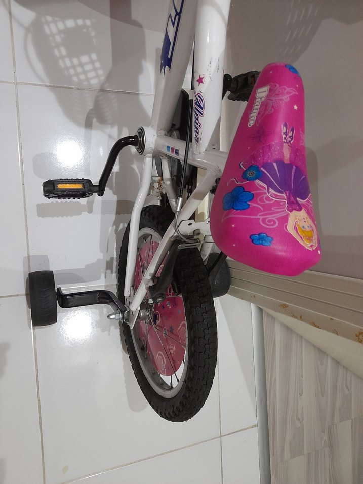 Renkli Pembe Çocuk Üç Tekerlekli Bisiklet - Görsel 3