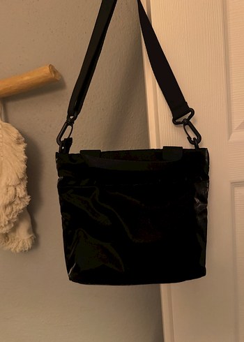 Puma Siyah parlak çanta - Görsel 2