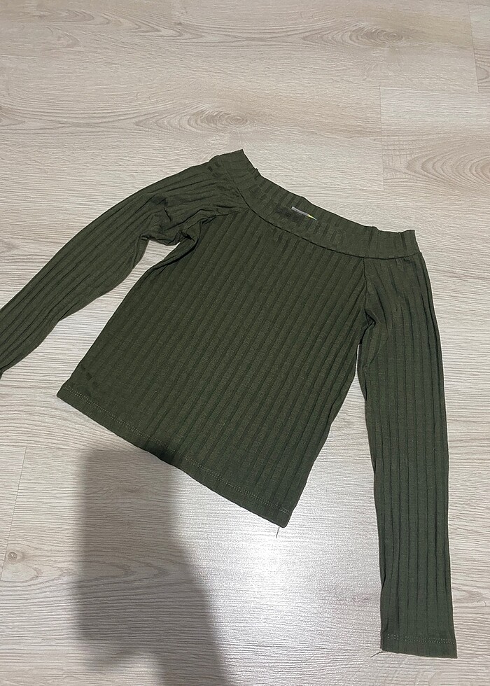 Madonna yaka haki bluz - Görsel 3