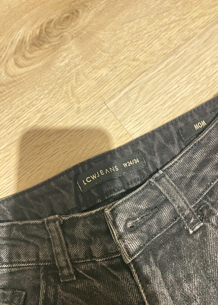 Siyah paçası taş detaylı Mom Jean - Görsel 5