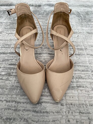 Topuklu çapraz bağcıklı stiletto