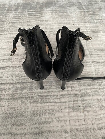 40 Beden siyah Renk Siyah gerçek deri stiletto