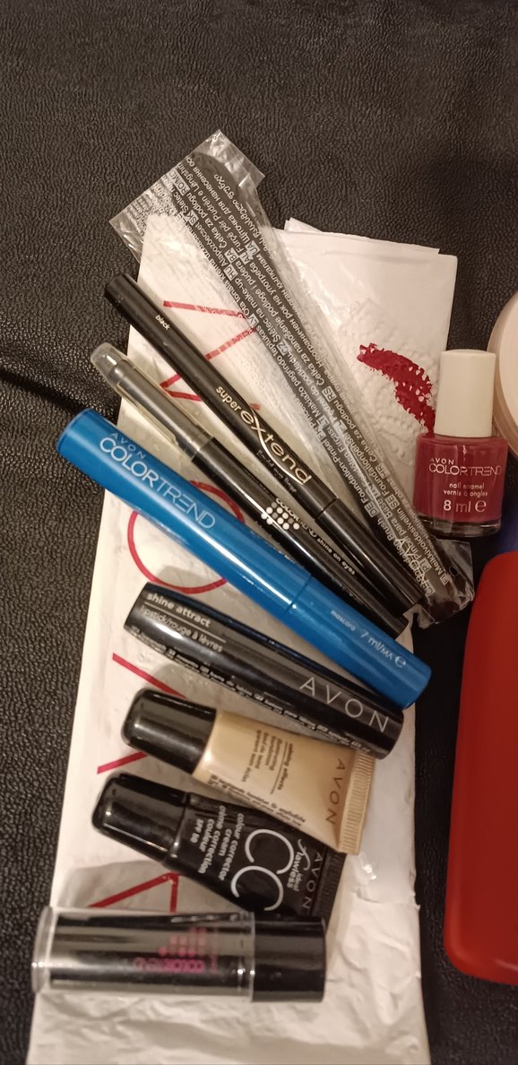 Avon Makyaj ve Cilt Bakım Ürünleri Toplu Paket - Görsel 3