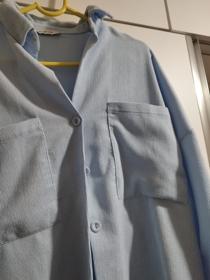 Mavi Düğmeli Kadın Keten Gömlek - Görsel 3