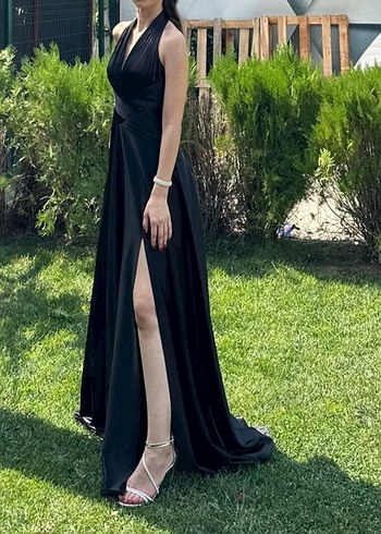 Siyah Drapeli Uzun V Yaka Kadın Abiye Elbise - Görsel 2