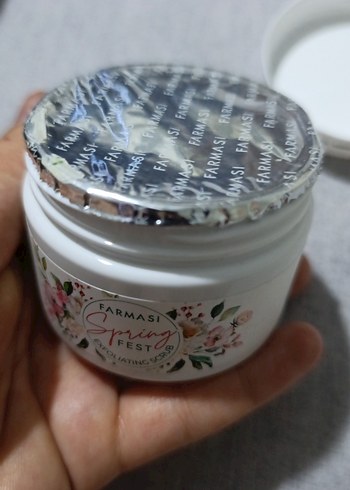 Beden Renk Farmasi Spring Fest Peeling Krem