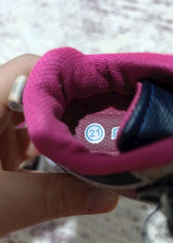 21 Beden çeşitli Renk Renkli Kız Çocuk Spor Ayakkabısı Velcro