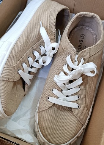 Bej bağcıklı Dolgu Topuk kadın Spor Ayakkabı - Görsel 3