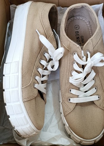 Bej bağcıklı Dolgu Topuk kadın Spor Ayakkabı - Görsel 2