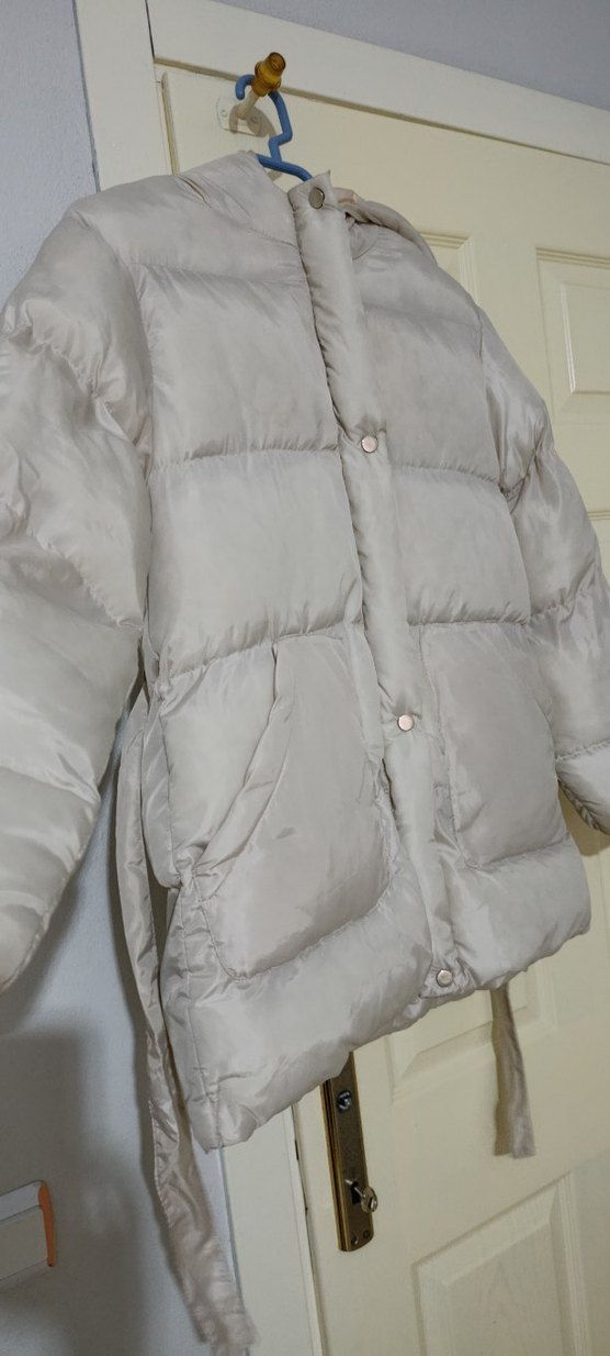 Düğmeli Beyaz Kadın Kışlık Mont - Görsel 3