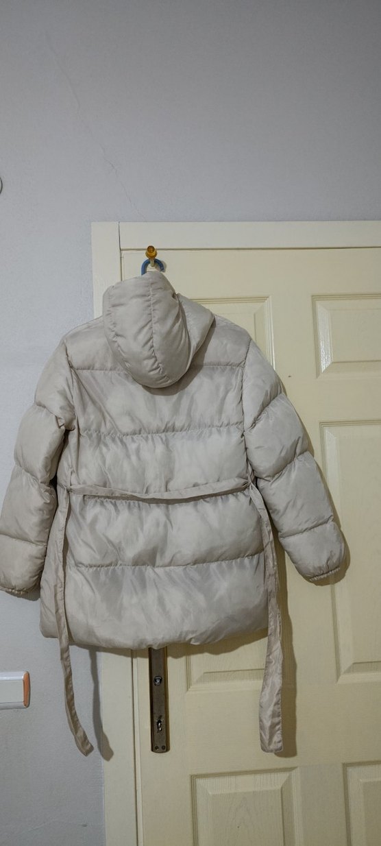 Düğmeli Beyaz Kadın Kışlık Mont - Görsel 5