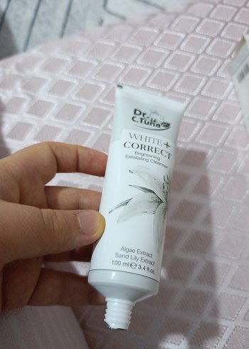 Dr. C. Tuna White+ Correct Aydınlatıcı Temizleyici 100 ml - Görsel 2