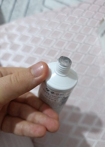 Dr. C. Tuna White+ Correct Aydınlatıcı Temizleyici 100 ml - Görsel 3