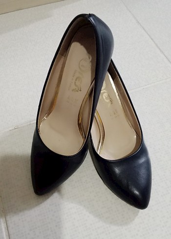 Klasik Lacivert Stiletto Topuklu Kadın Ayakkabı - Görsel 2