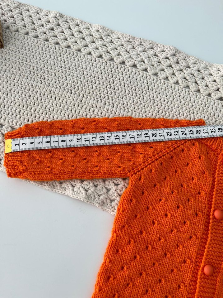 El örgüsü bebek hırkası - Görsel 4