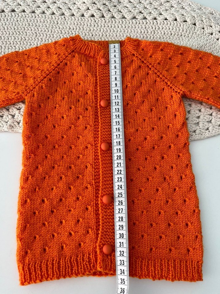 El örgüsü bebek hırkası - Görsel 2