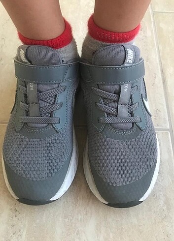Orjinal nike spor ayakkabı
