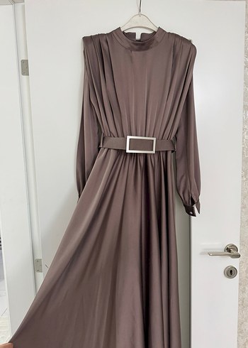 Kahverengi Kemerli Uzun Kadın abiye duman butik - Görsel 2